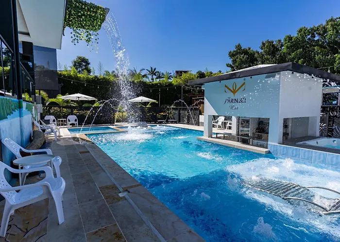 Hotel Y Cabanas Parinzzi